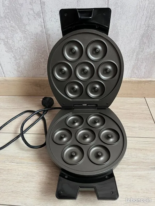 Appareil à donuts Silvercrest / MD127 – SilverCrest 2