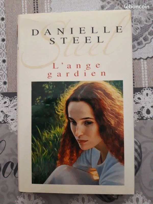 L' ange gardien -Danielle Steel- presses de la cité 2005 / C648