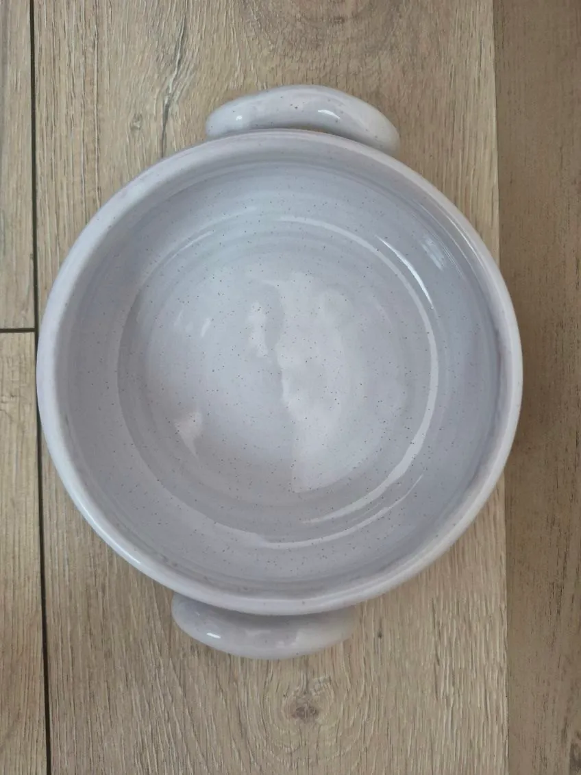 Petite soupière ( encore plus 1-1 2002 ) 8,5 cm de haut,11,5 cm de diamètre phot – Encore Plus 3