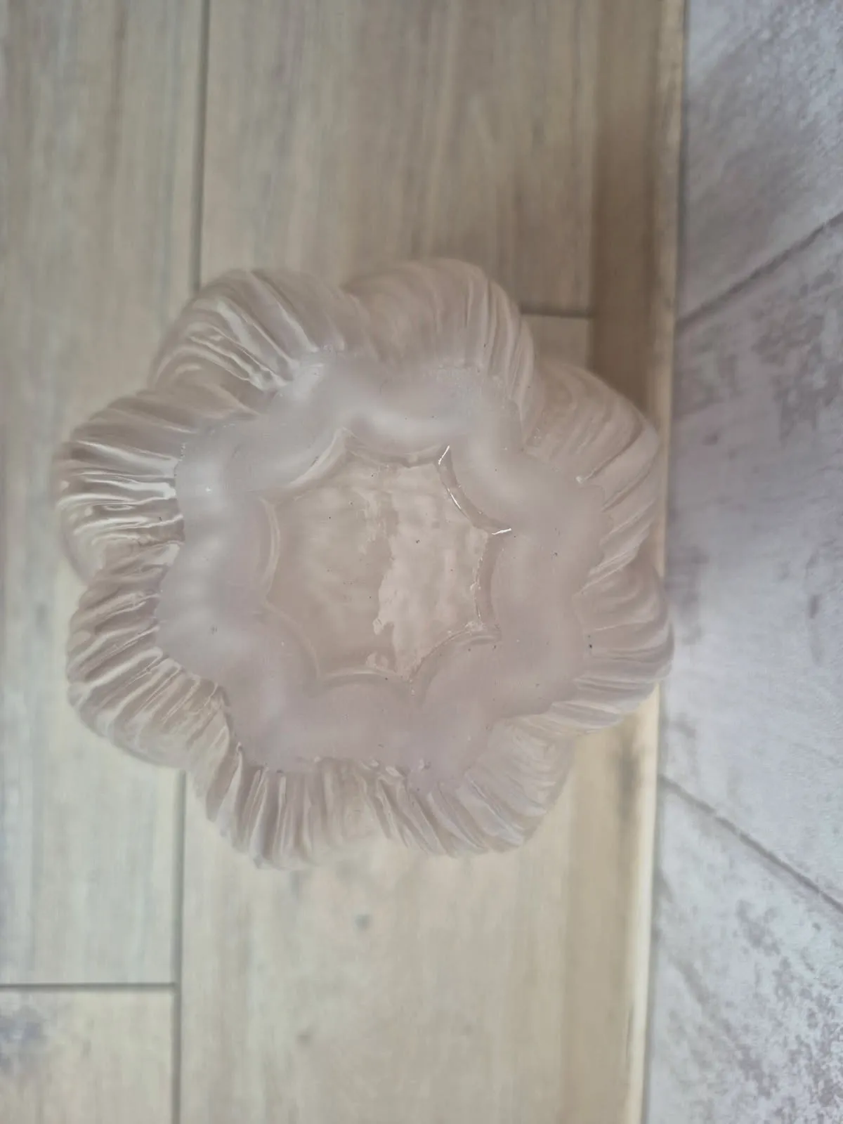 Verre en verre vague ondulée de 28 cm de haut , diamètre de 6,5 cm neuf /MD591 – sans 2