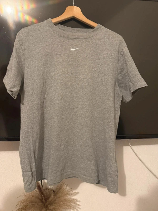 T-shirt Nike