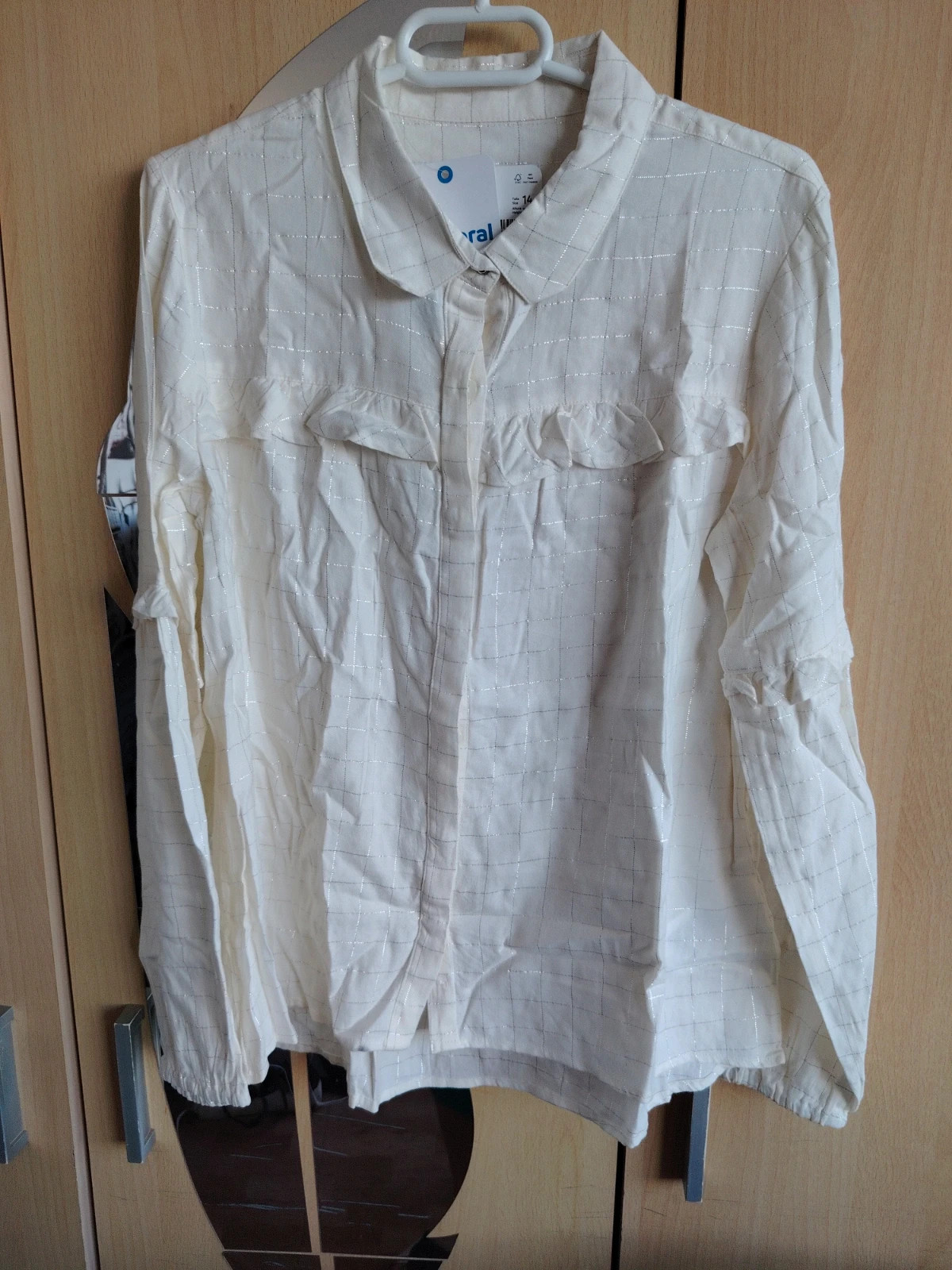 Blusa Mayoral blanca con brillo Talla 14 años 157 cm