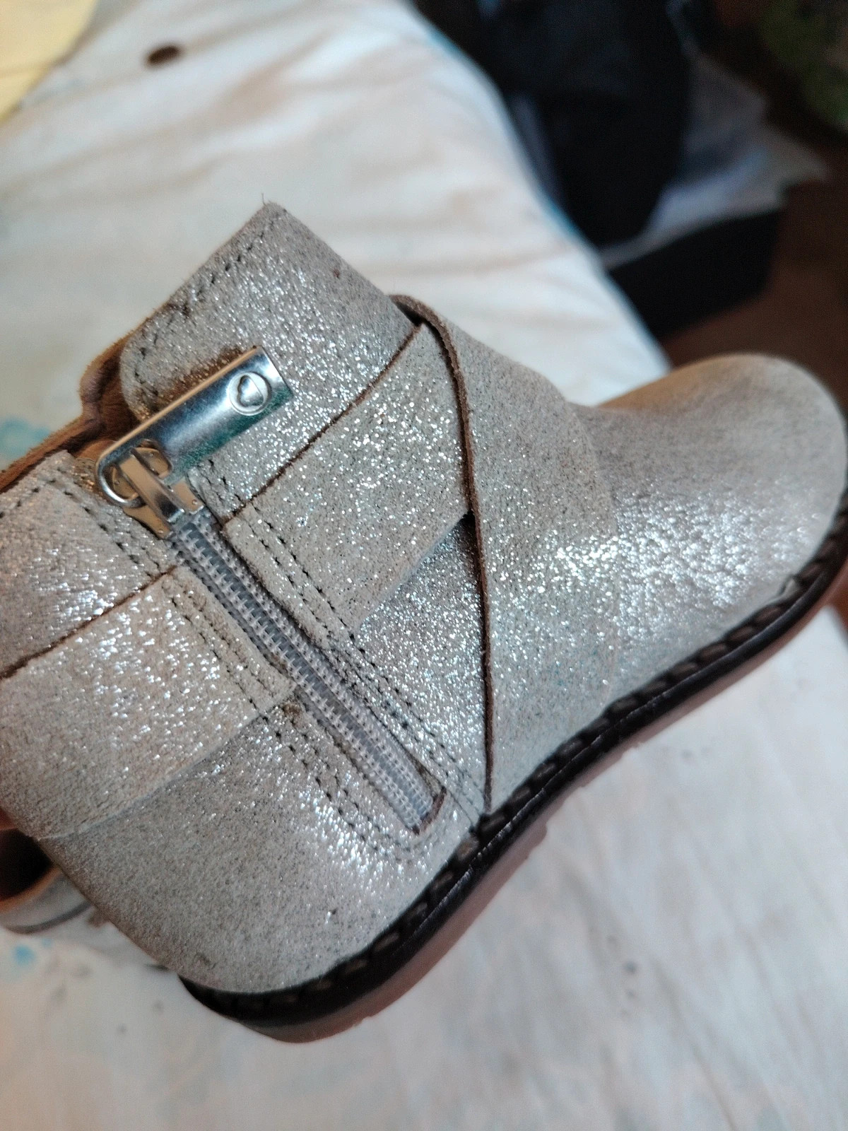 Botines de piel Mayoral niña con purpurina - Talla 21 Nuevos con etiquetas – Mayoral – taille 21 4