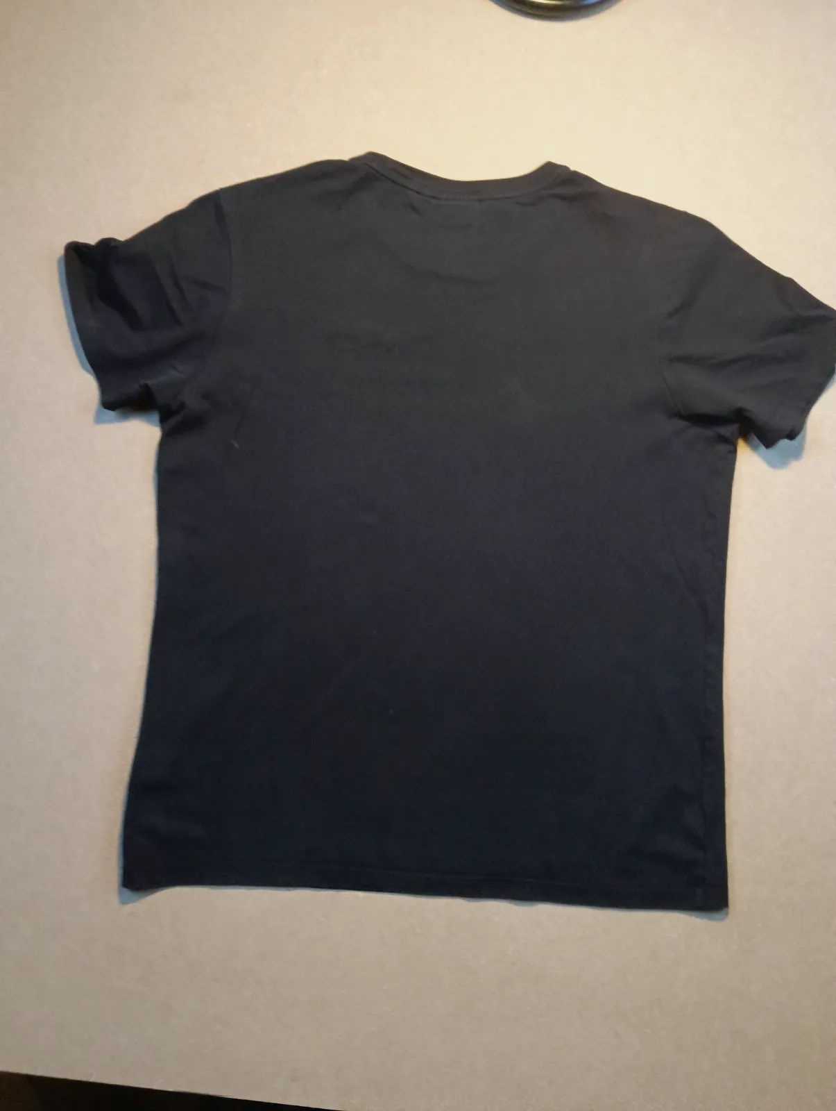 T-shirt Fila noir à col rond – Fila – taille M 2