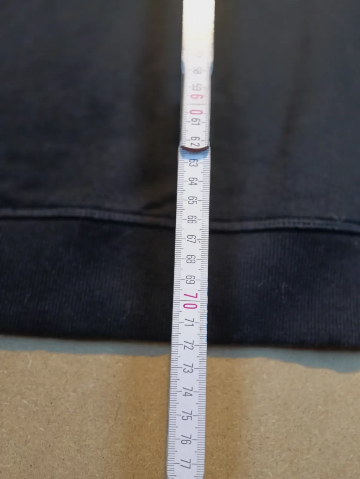 Sweat noir Calvin Klein Jeans avec imprimé logo – Calvin Klein Jeans – taille M 5