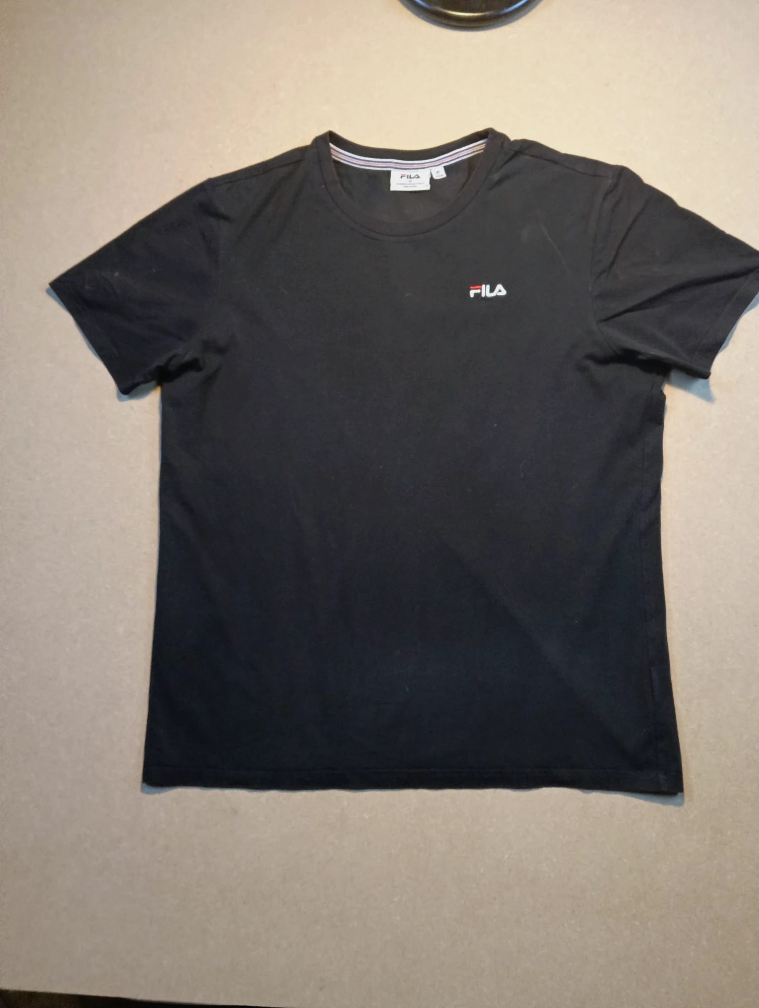 T-shirt Fila noir à col rond