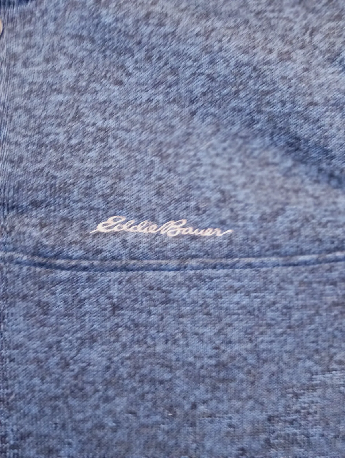 Pull Eddie Bauer bleu marine à col boutonné – Eddie Bauer – taille L 4