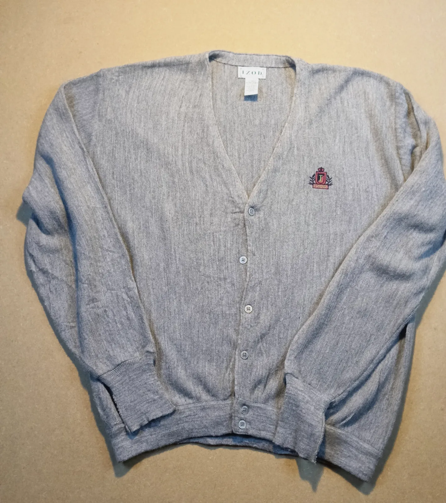 Gilet cardigan gris en maille Izod