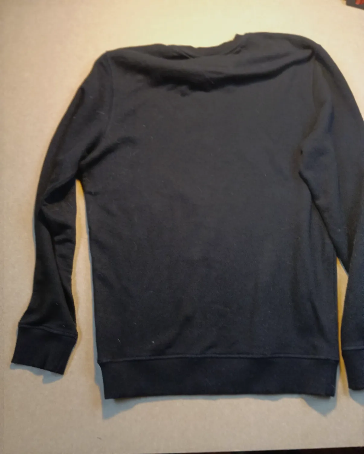 Sweat noir Calvin Klein Jeans avec imprimé logo – Calvin Klein Jeans – taille M 3