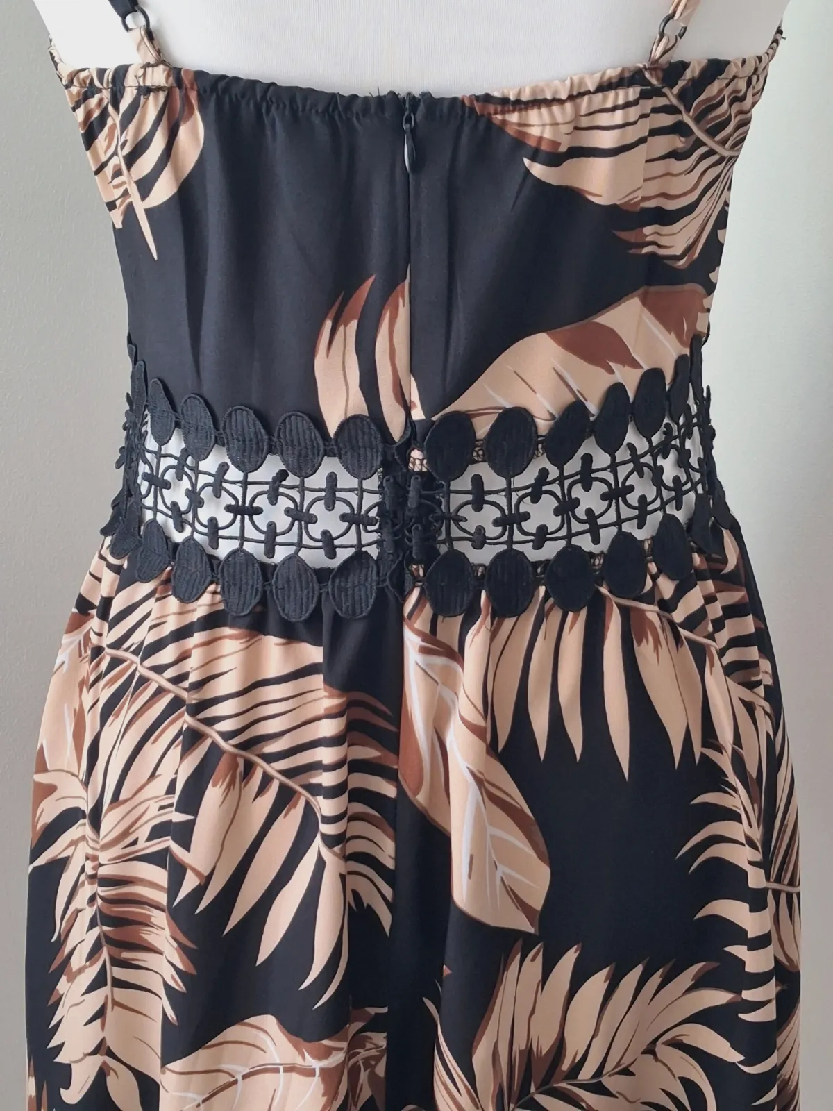Robe courte à bretelles motif tropical – Shein – taille S 5