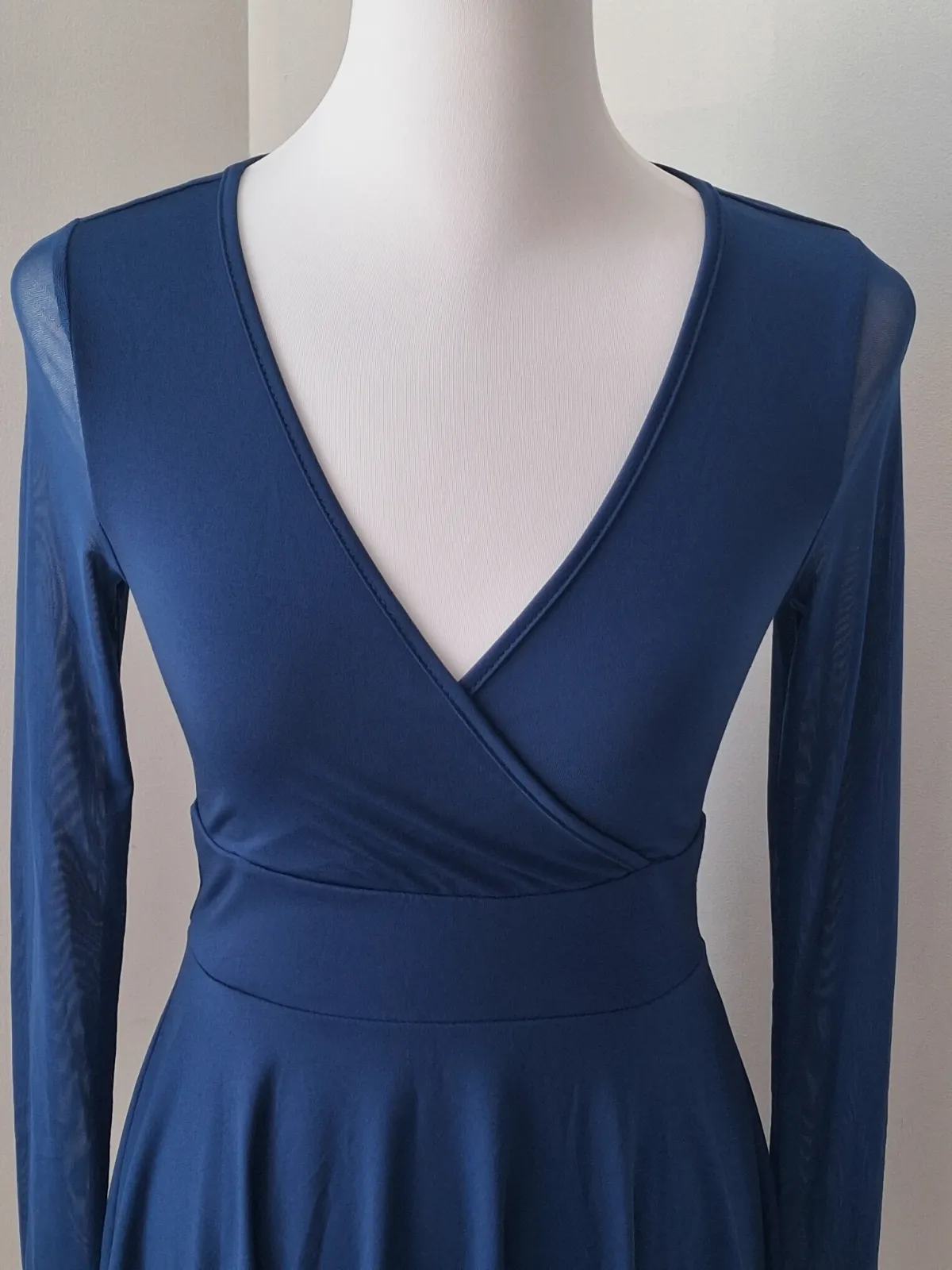 Robe courte bleue col V manches transparentes – Shein – taille XS 4