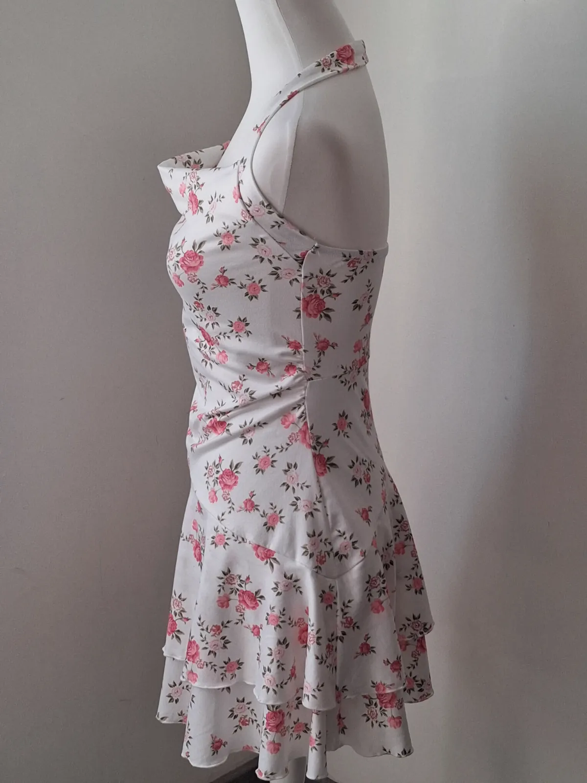 Robe courte dos nu à fleurs – Shein – taille S 2