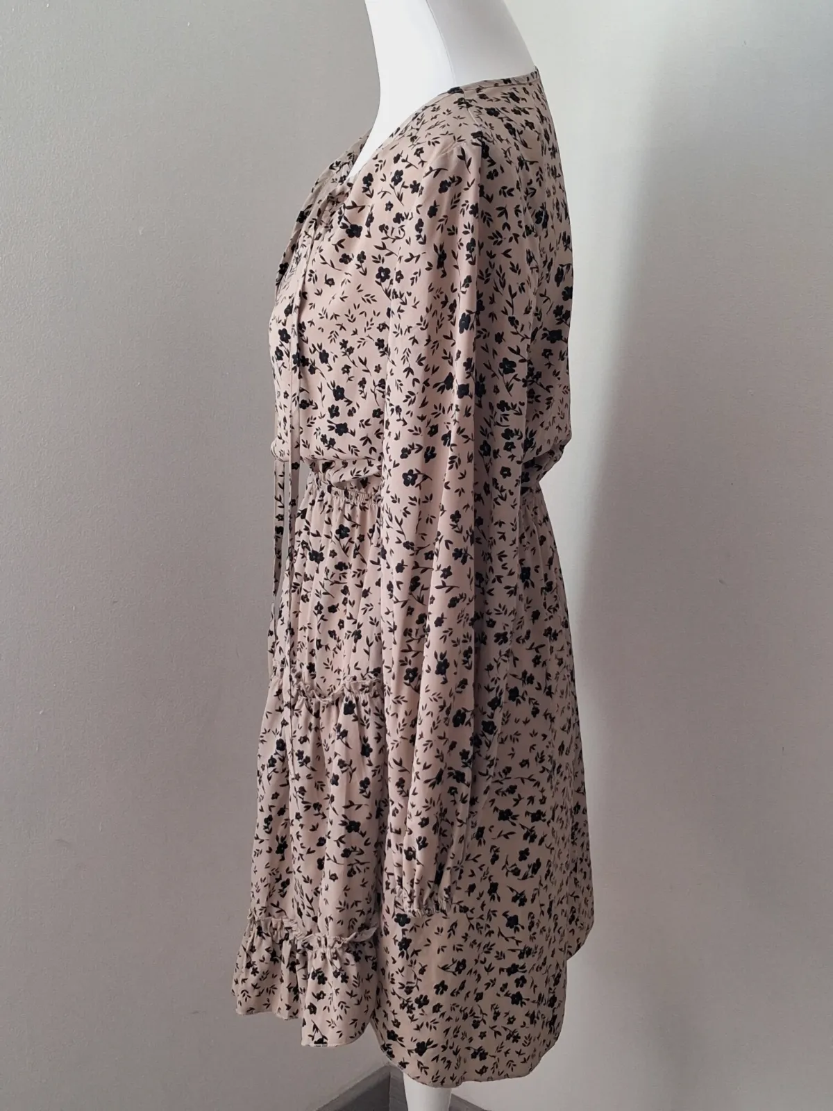 Robe courte fluide à imprimé floral – Shein – taille S 2