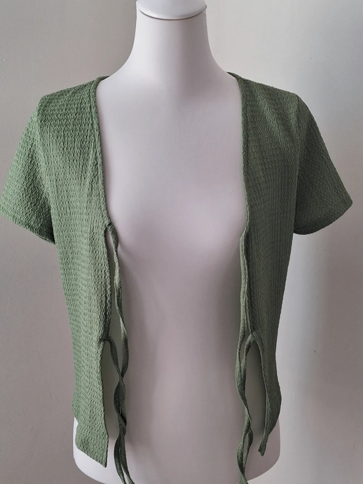 Top vert à manches courtes à nouer – Shein – taille S 4