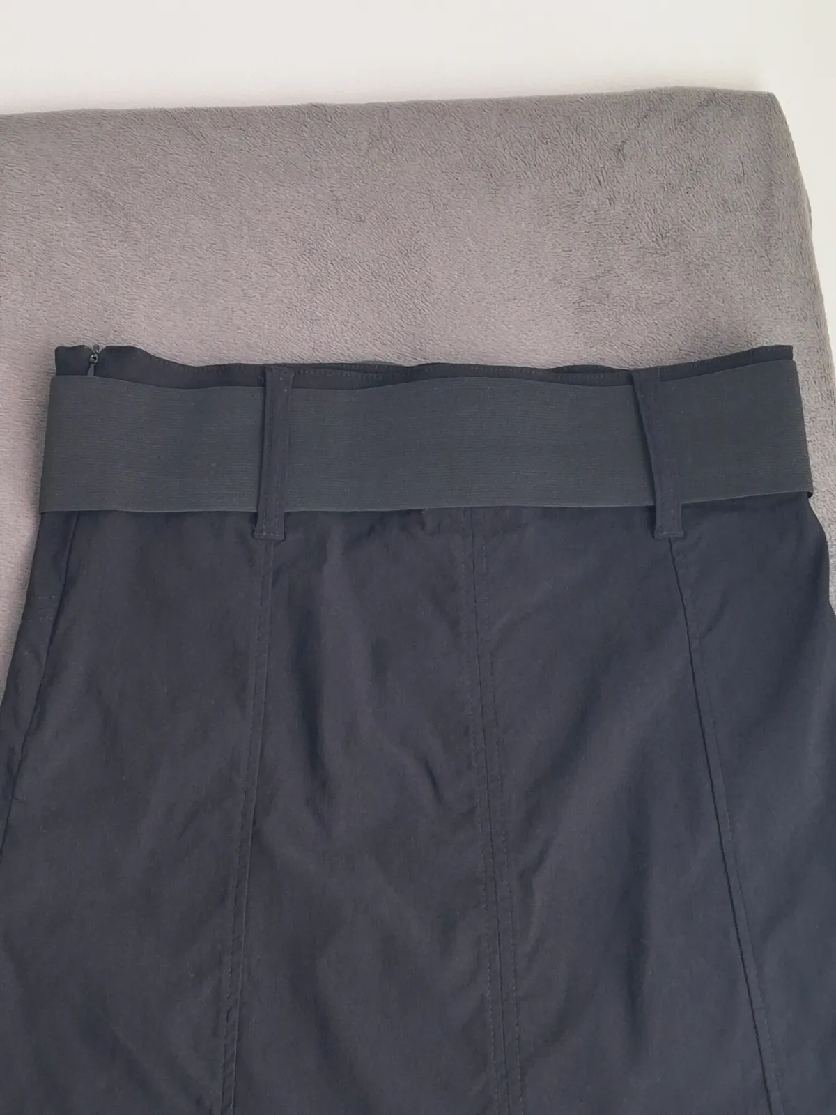 Jupe courte noire ceinturée avec volant – No excuse – taille 42 4