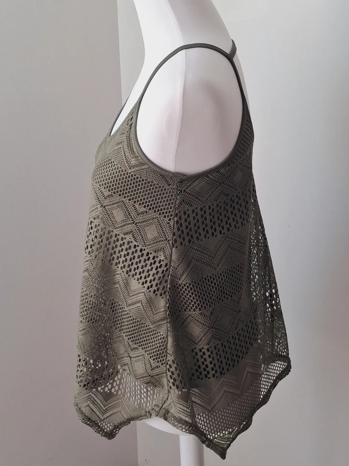 Débardeur vert kaki en maille crochet ajourée – Mosquitos – taille XS 2