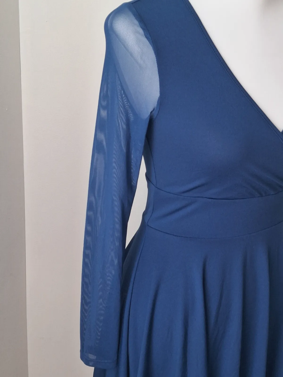 Robe courte bleue col V manches transparentes – Shein – taille XS 5