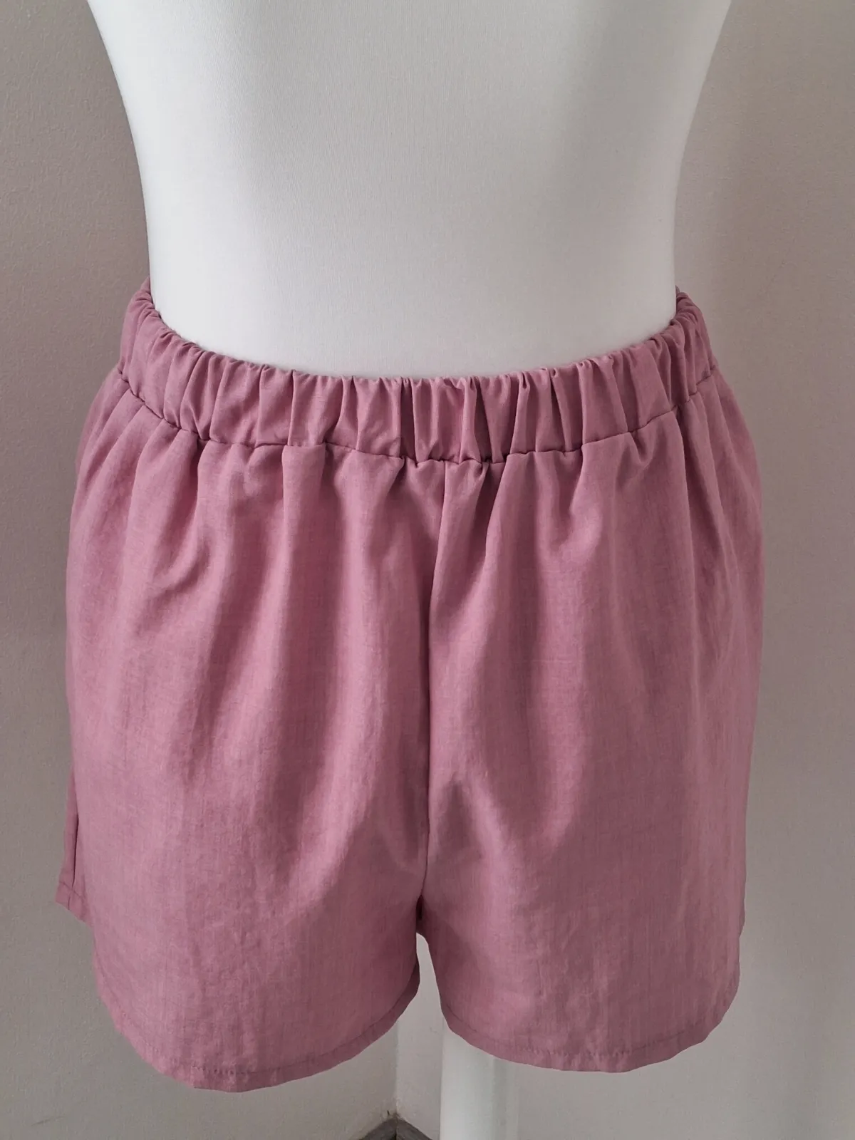 Ensemble tailleur sans manches gilet et short rose – Shein – taille S 7