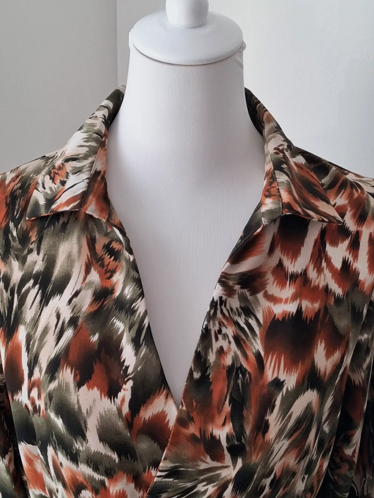 Robe courte imprimée à col chemise – Sarah John – taille S 4