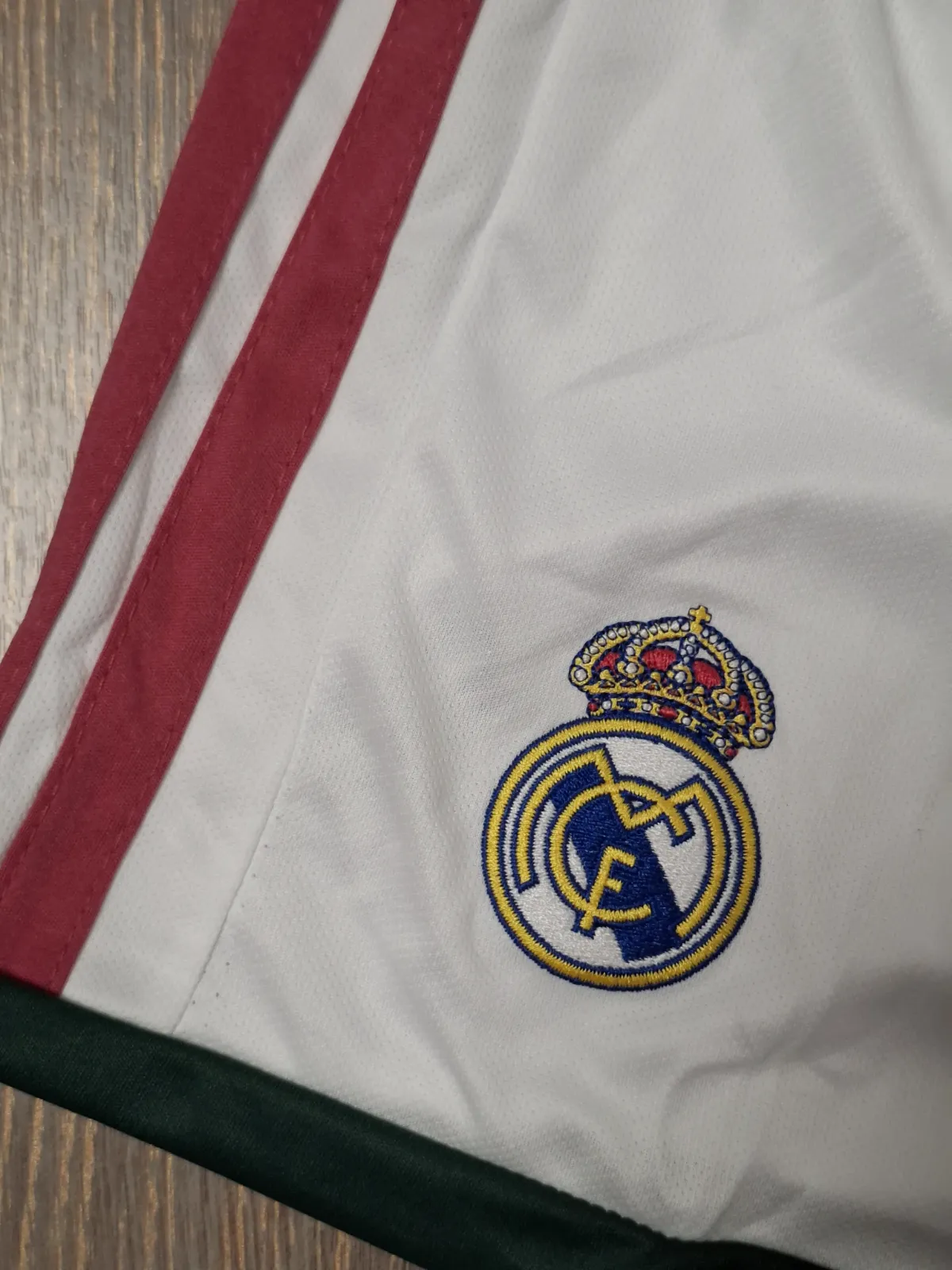 Maillot Real Madrid 2026/2027 – Adidas – taille 8 ans 3