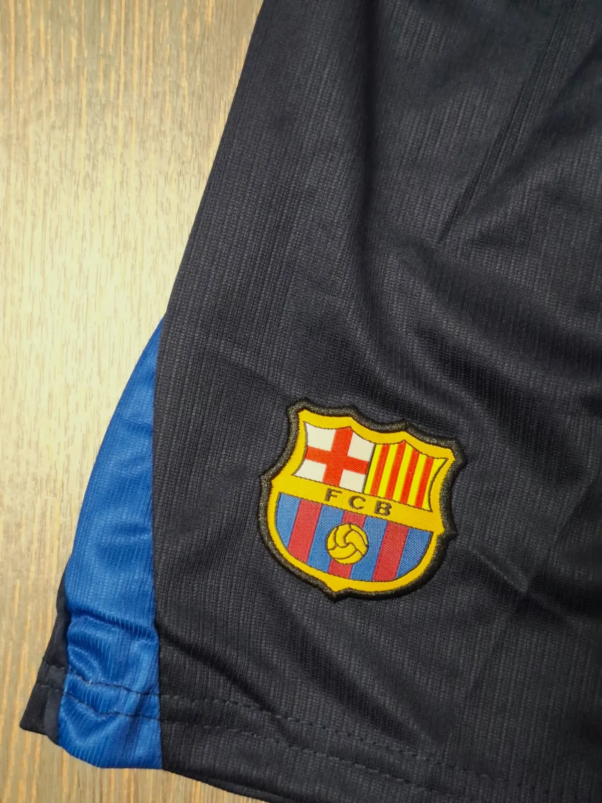 Maillot Barcelone 2026/2027 – Nike – taille 10 ans 5