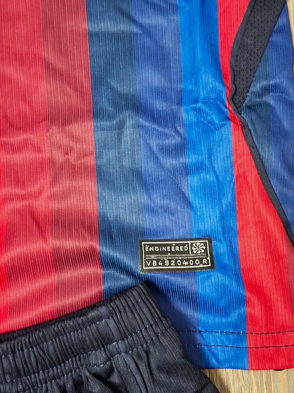 Maillot Barcelone 2026/2027 – Nike – taille 10 ans 3