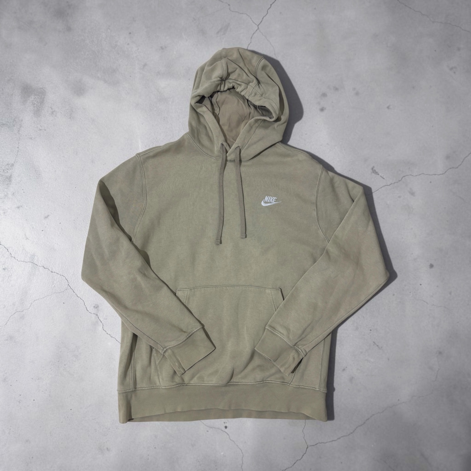 Pull Nike taille M  – Nike – taille M 2