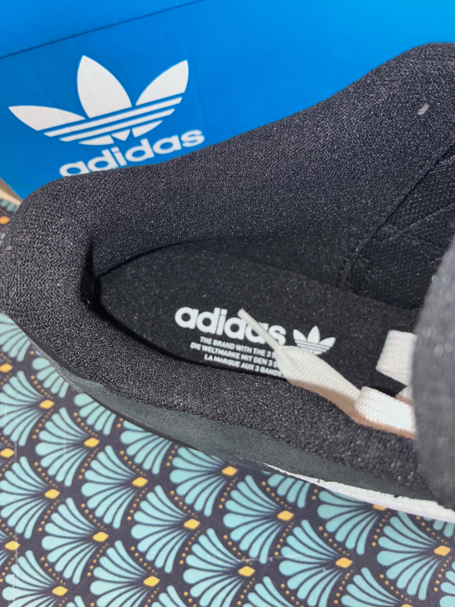 basket skate Adidas forum 2000 taille 44 2/3 noir valeur 130 eu – Adidas – taille EU 44 2