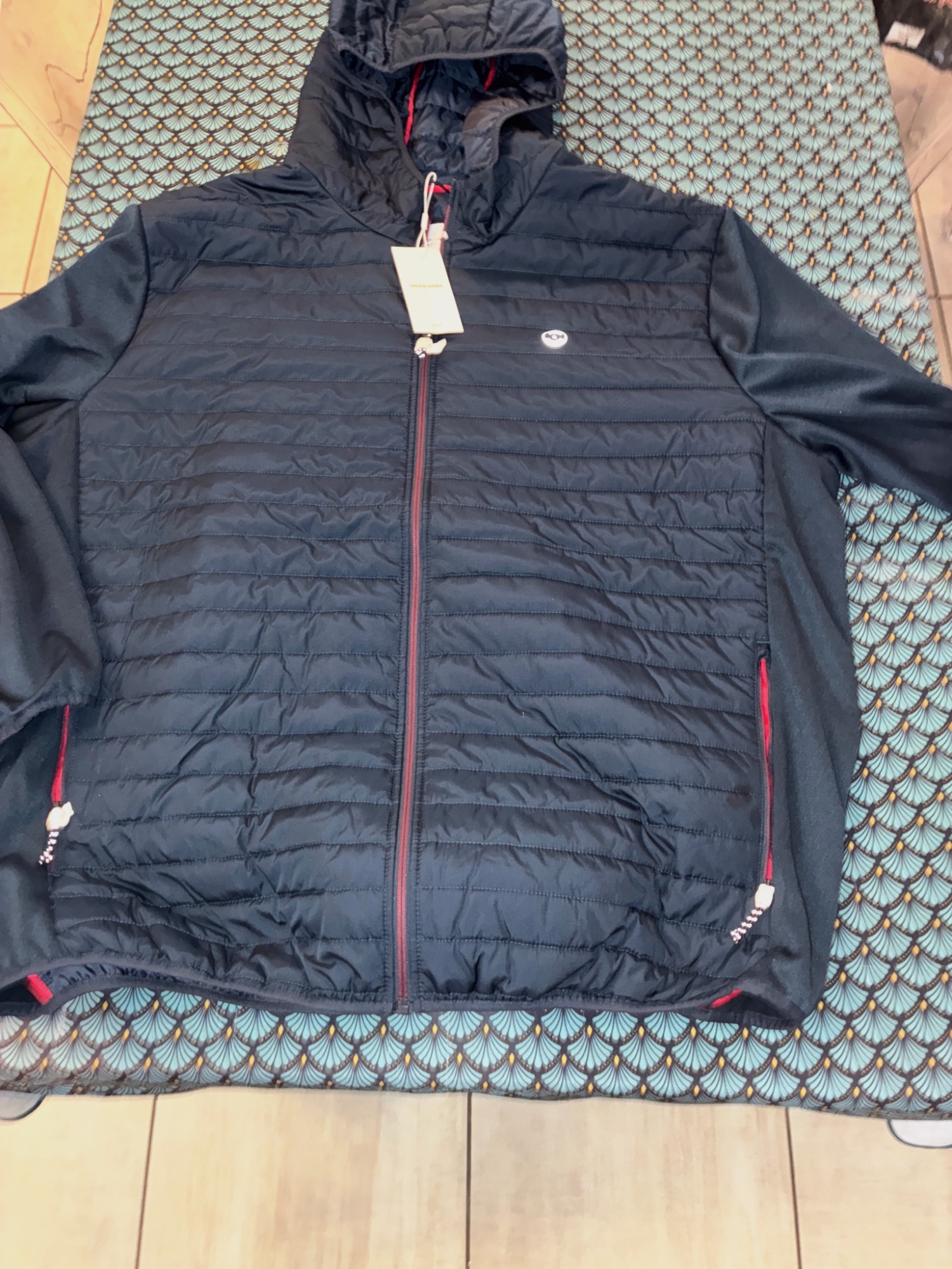 🎁 doudoune neuve Jack & Jones taille 6XL valeur 70 eu Marine