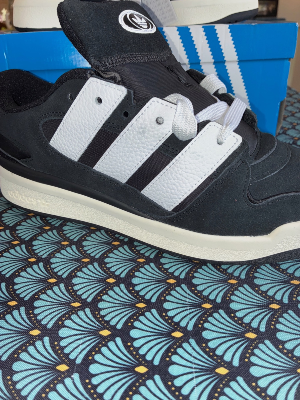 basket skate Adidas forum 2000 taille 44 2/3 noir valeur 130 eu – Adidas – taille EU 44 4