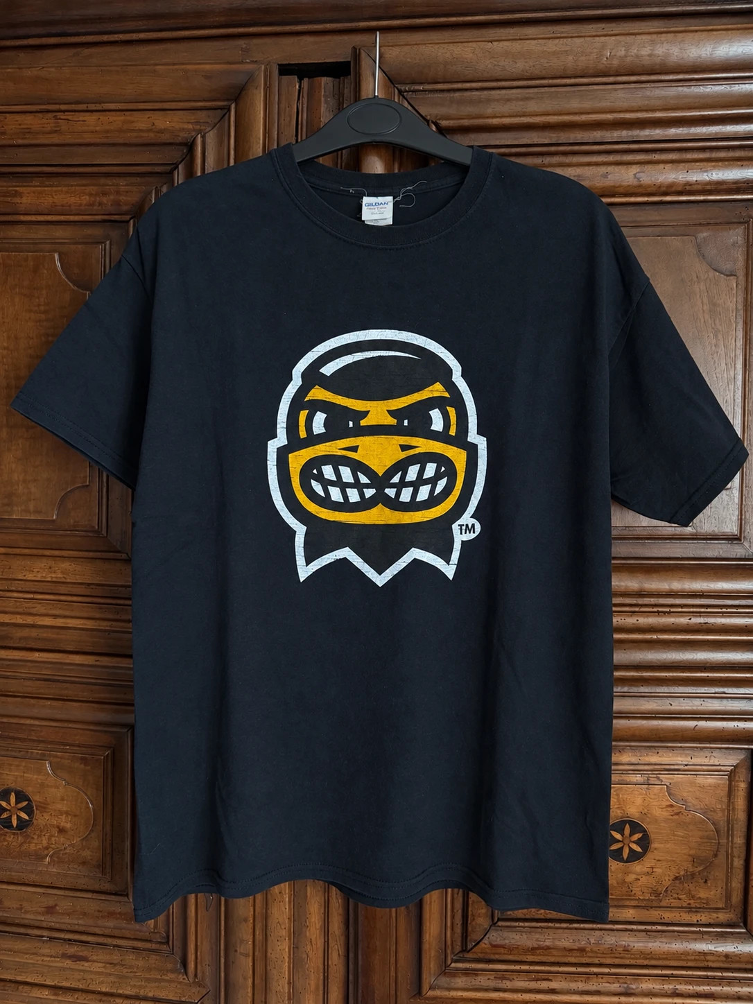 T-shirt NCAA Vintage - Logo Herky Mascot - Noir - Taille L - Iowa Hawkeyes