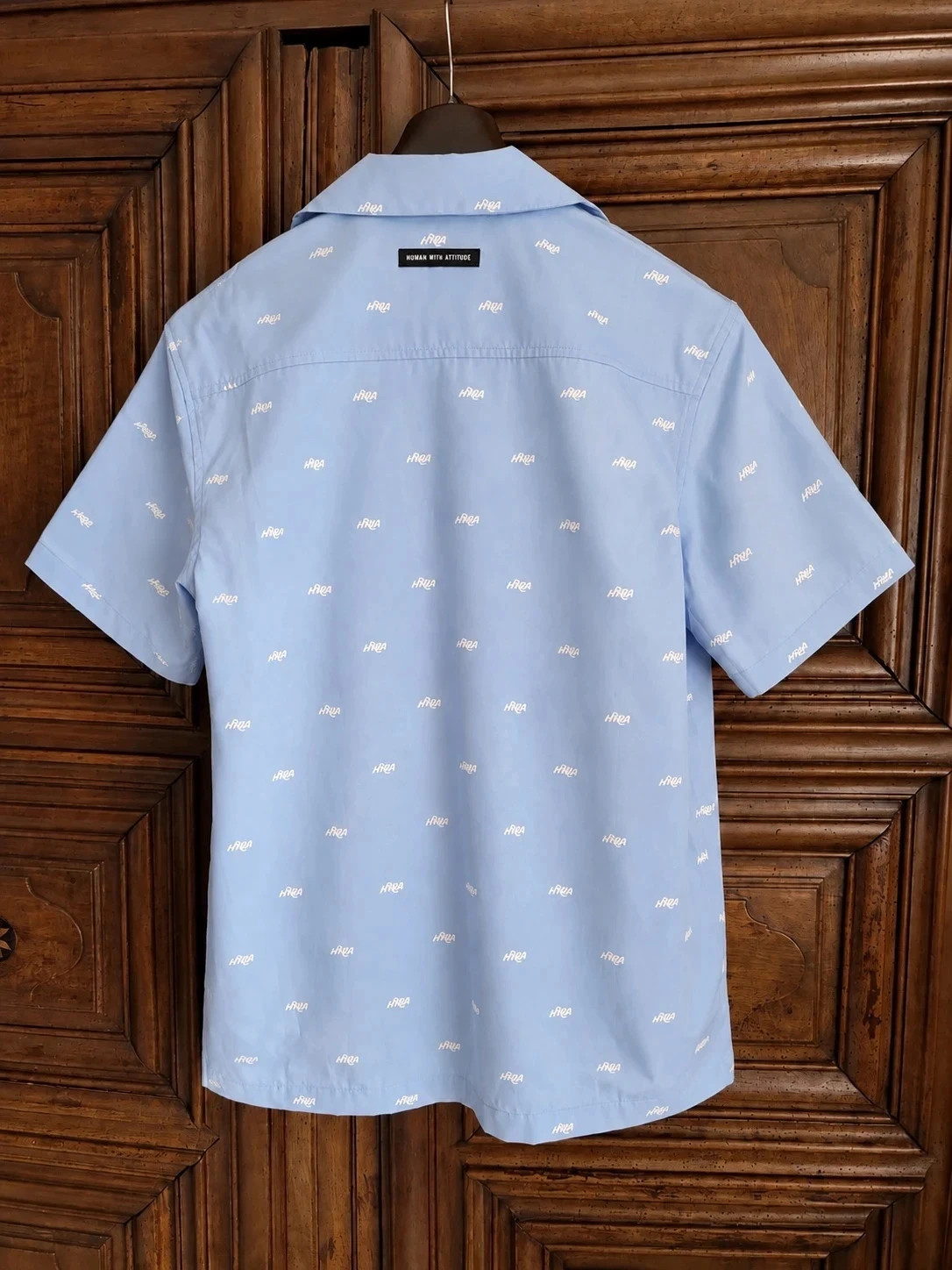 Chemise Taille S HWA - Motif Monogramme Bleu Ciel - Shirt Human With Attitude – Human With Attitude – taille S 2