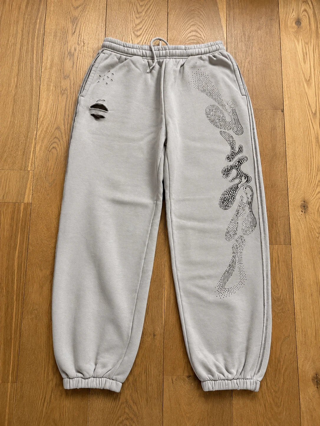 Jogging Molletonné Strass Named Collective Rhinestone Distressed Pants Cotton - Taille L – NAMED collective – taille M 2