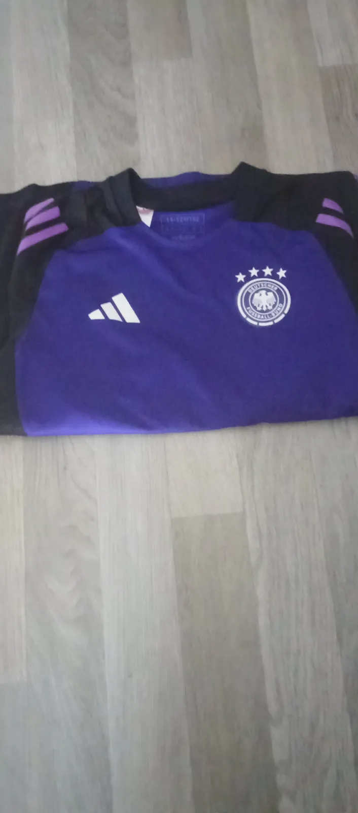 T-shirt Allemagne  – Adidas – taille 13 ans 3