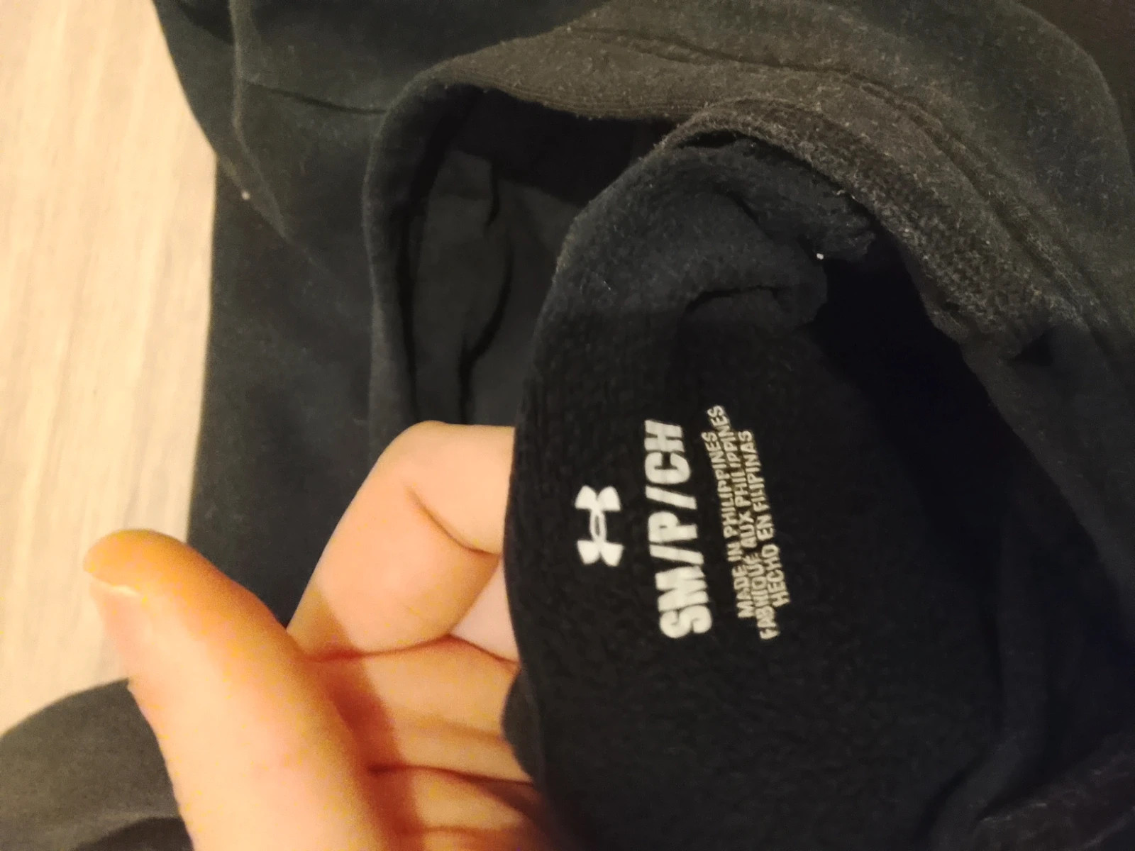 Sweat à capuche Under Armour taille SM – Neuf sans étiquette – Under Armour – taille XS 2