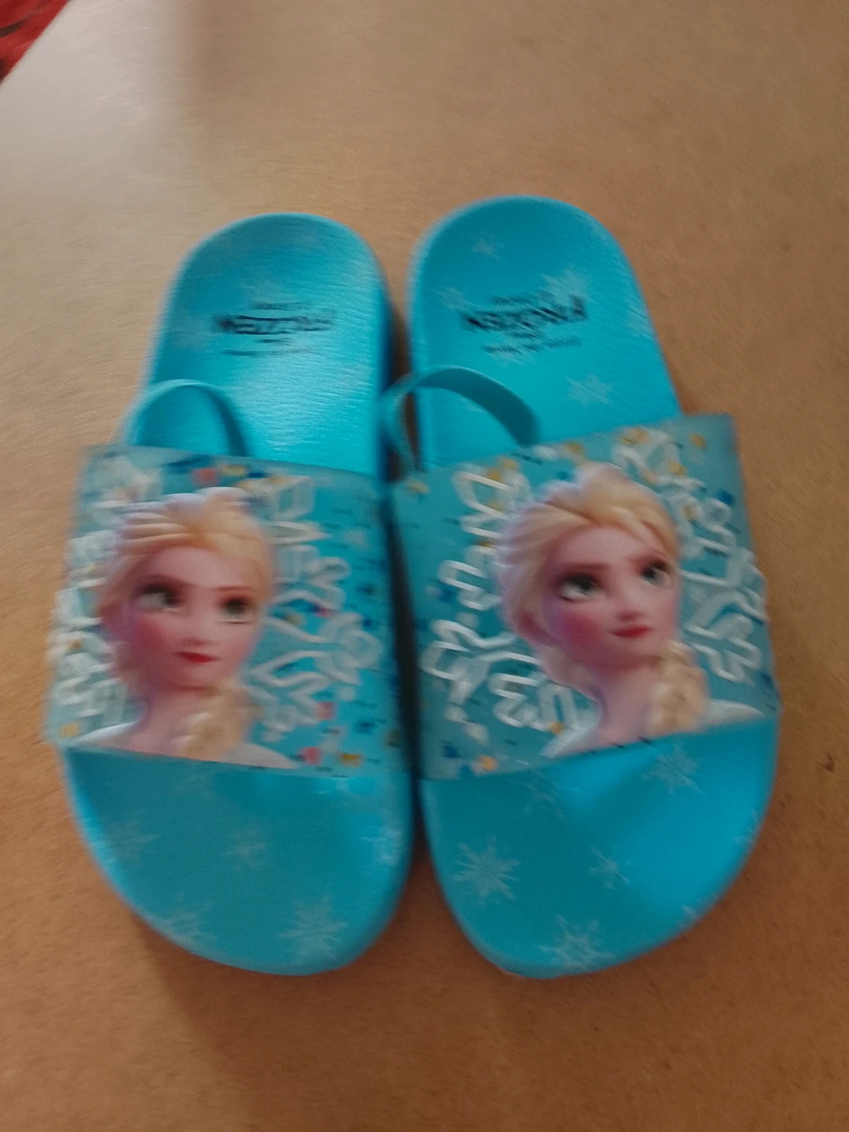 Claquettes Frozen Disney Taille 12 – Frozen – taille 31 2