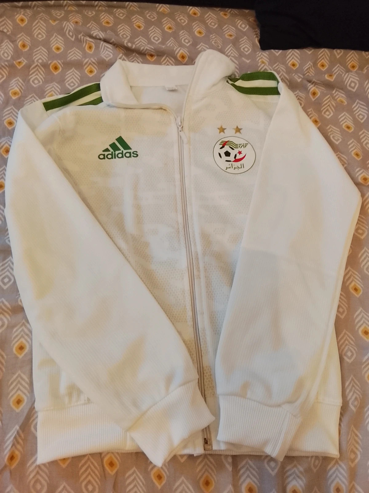 Veste Adidas Algérie enfant taille 8 ans