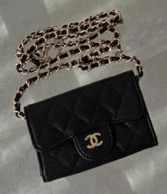 Porte-cartes chaîne Chanel cuir matelassé noir – Chanel – taille Taille unique 2