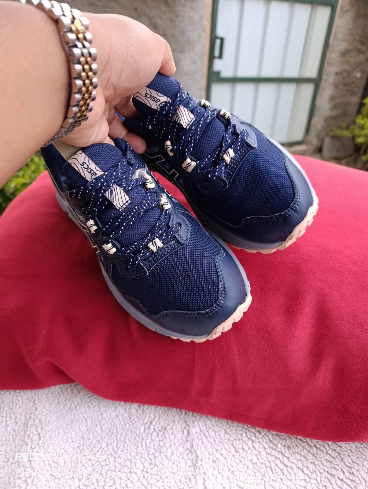 Baskets enfant bleu marine avec strass