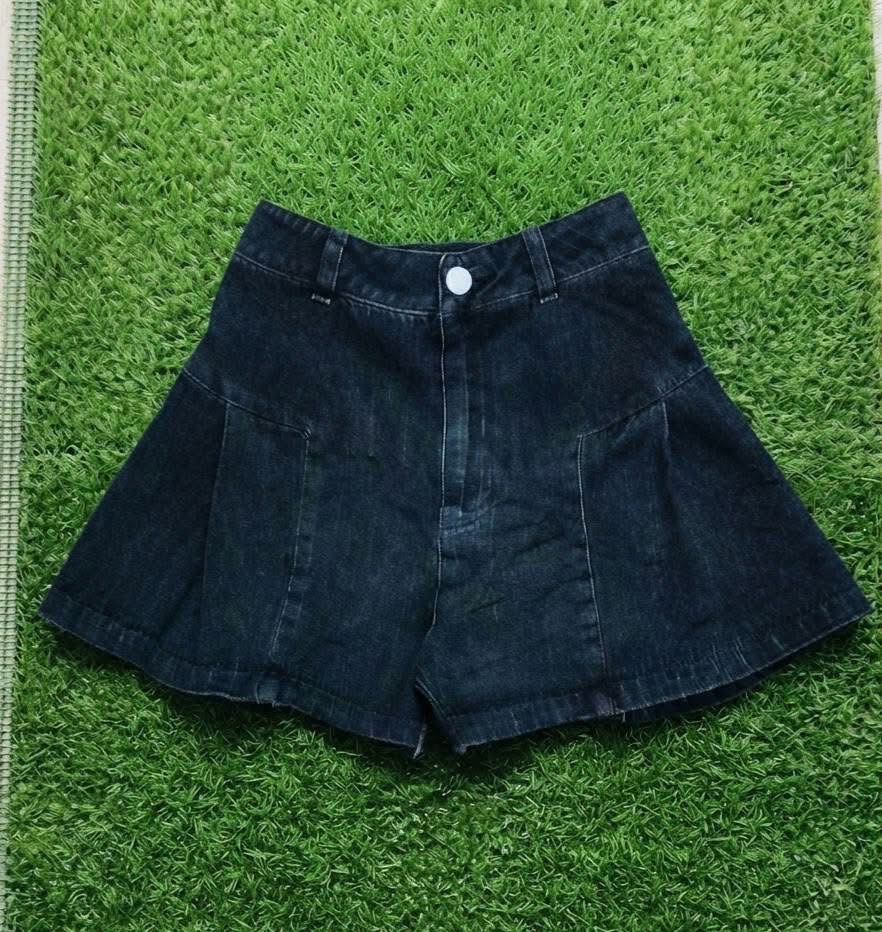 Black Denim Pleated Shorts 3