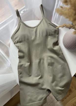 Top débardeur côtelé beige clair 3