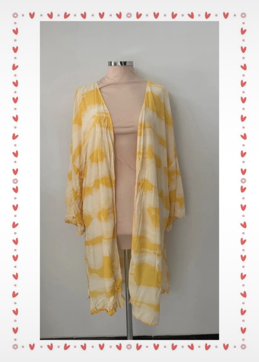 Robe légère jaune pâle été 3