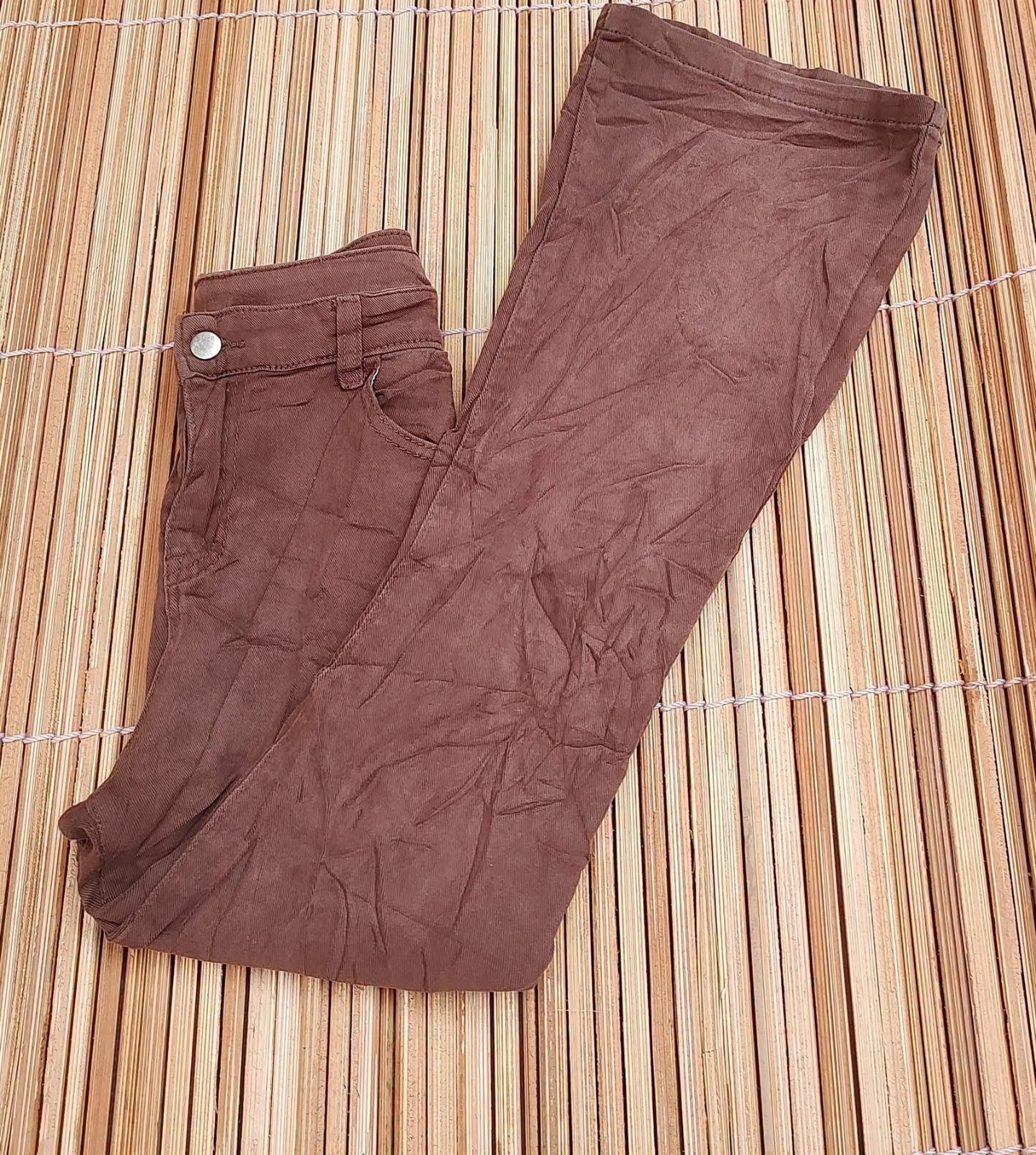 Pantalon chino bordeaux taille haute 2