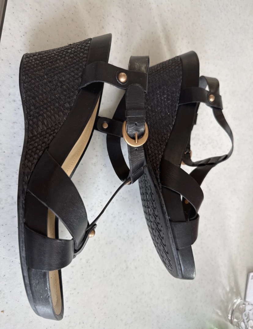 Sandales noires Geox cuir 2