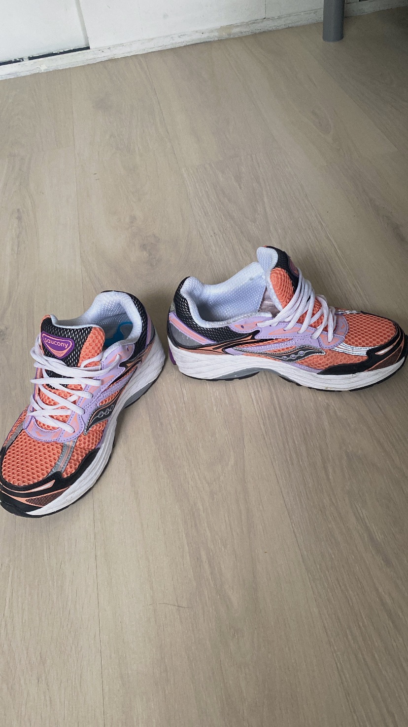 Baskets Saucony ProGrid Omni 9 – Saucony – taille EU 42 4