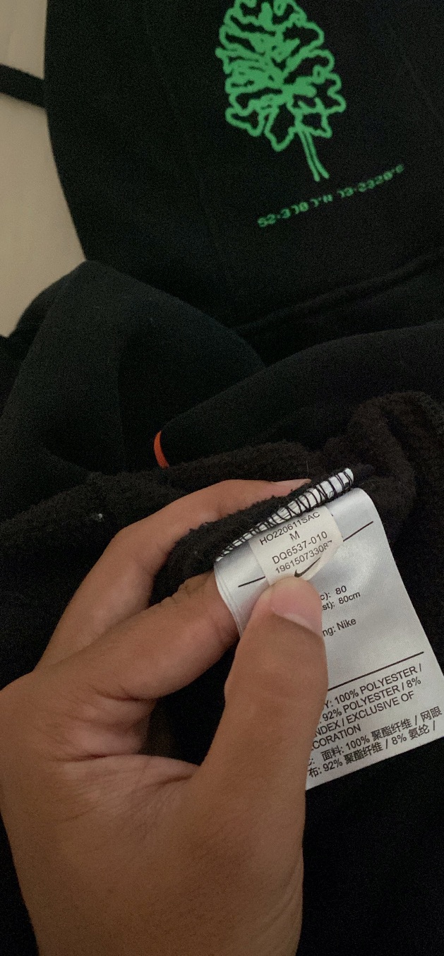 Sweat à capuche Nike Berlin noir – Nike – taille M 9