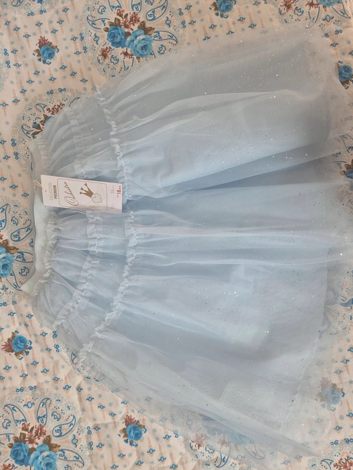 Jupe en tulle bleu ciel