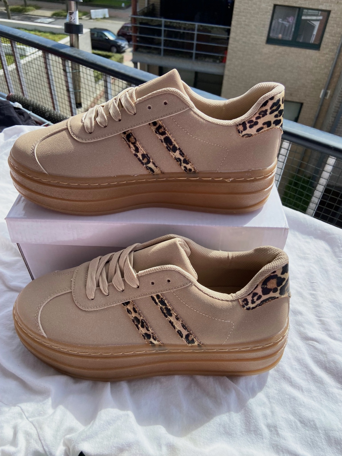 Woman sneakers 38 – Sans marque – taille EU 38 2