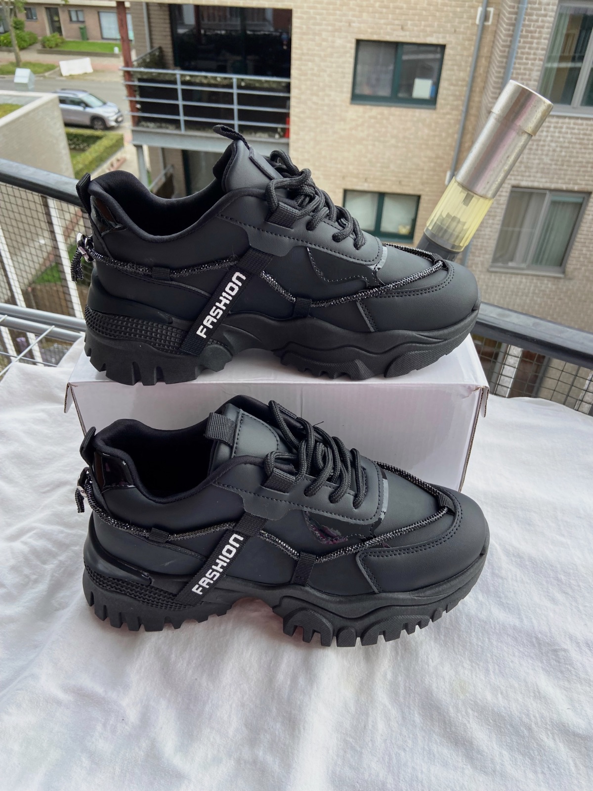 Basket femme 41 – Sans marque – taille EU 41 2