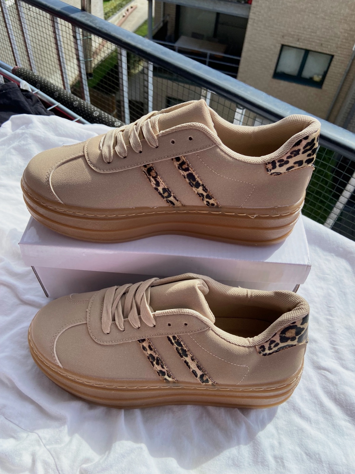Woman sneakers 38 – Sans marque – taille EU 38 6